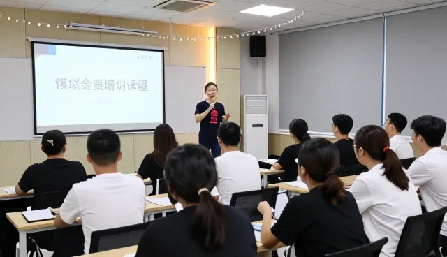 项目咨询在多场景中的应用与实践路径